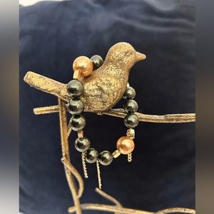 Handmade Shell and Metal Bead Stretch Bracelet